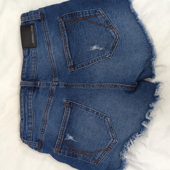 KENDALL & KYLIE High Waist Blue Jean Denim Shorts, The Icon Short, Cut Offs - Picture 4 of 9